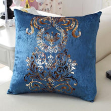 Load image into Gallery viewer, European luxury hot stamping cushion